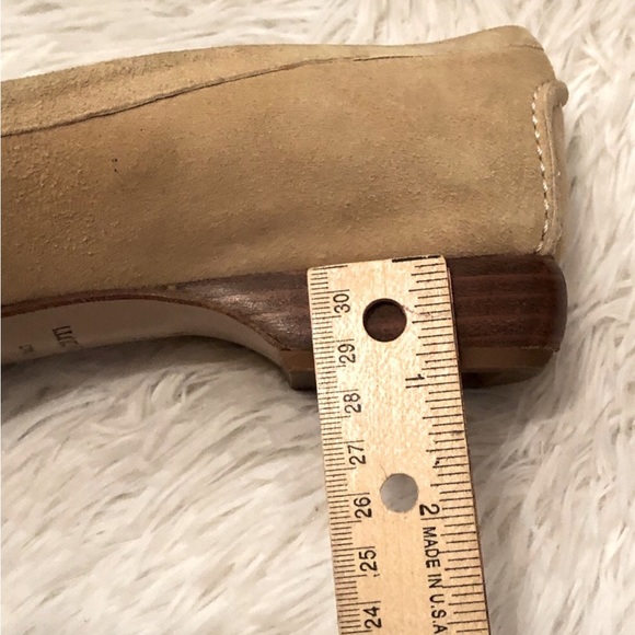 Sz 8 Claudia Ciuti Suede Flats New Cream Color - Picture 6 of 8